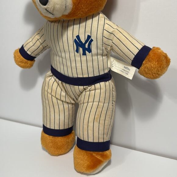 Vintage New York Yankees 13” plush with home team uniform striped MLB baseball - Picture 8 of 8